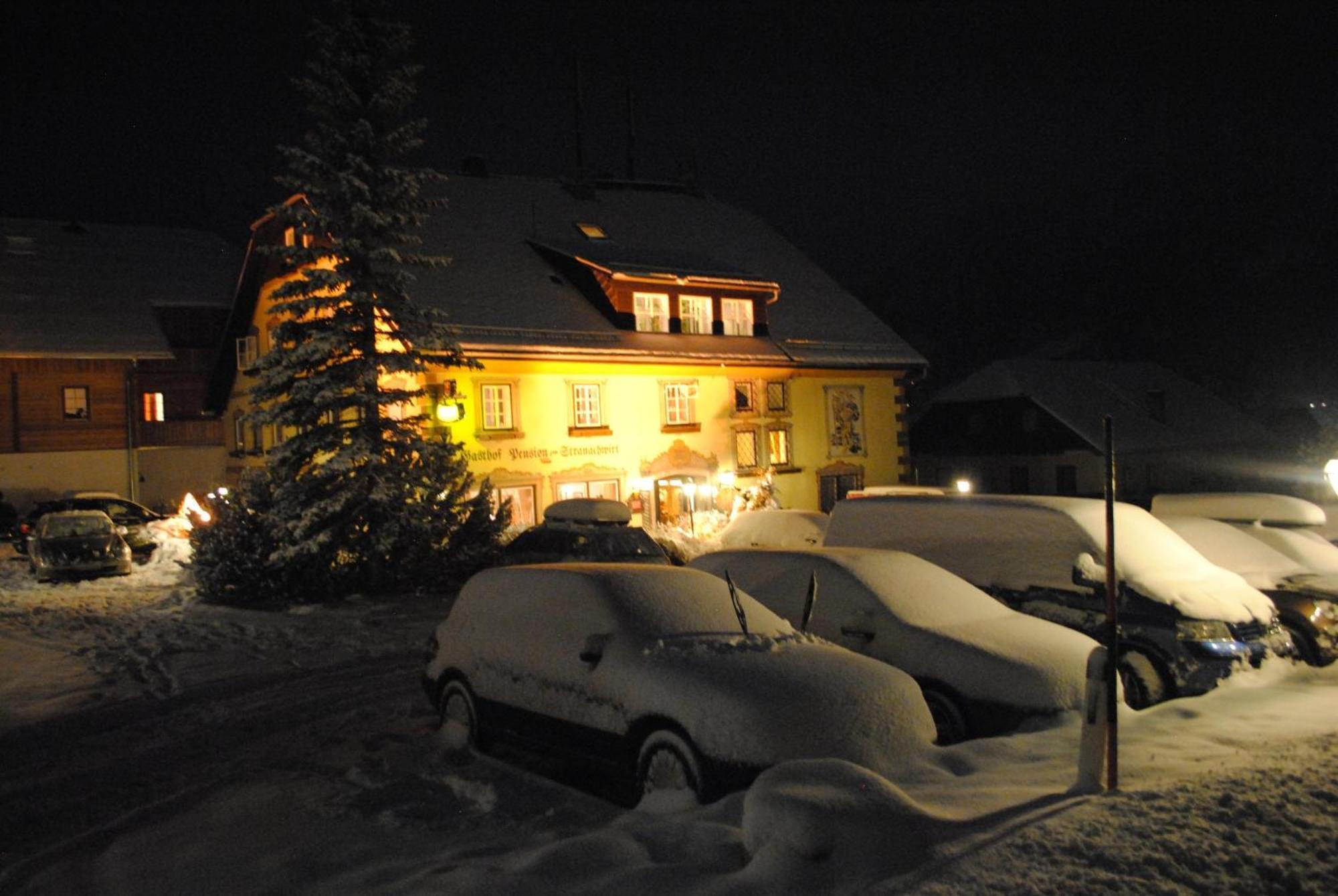 Hotel Gasthof Stranachwirt ザンクト・ミヒャエル・イム・ルンガウ エクステリア 写真